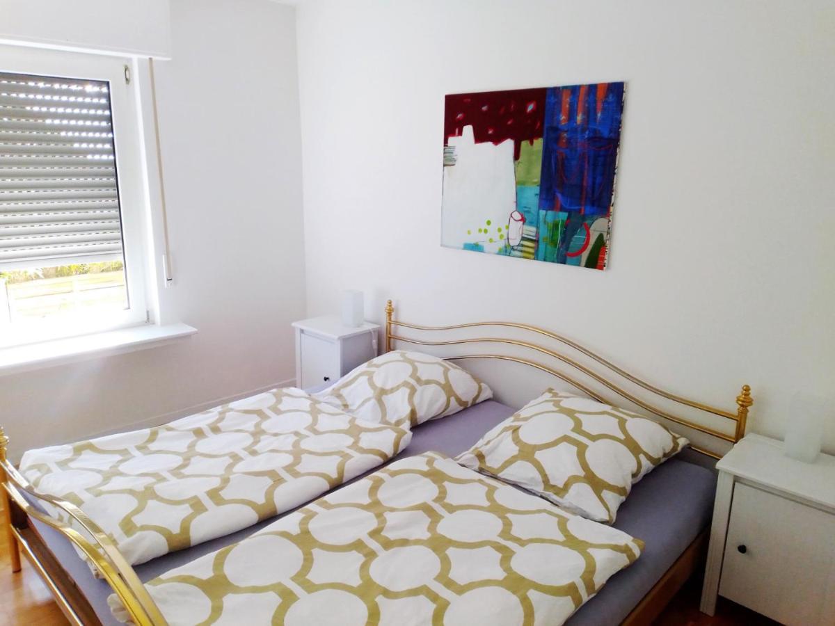 Zentrale Ruhige Lage Mit Parkplatz Und Terrasse * Bad Honnef